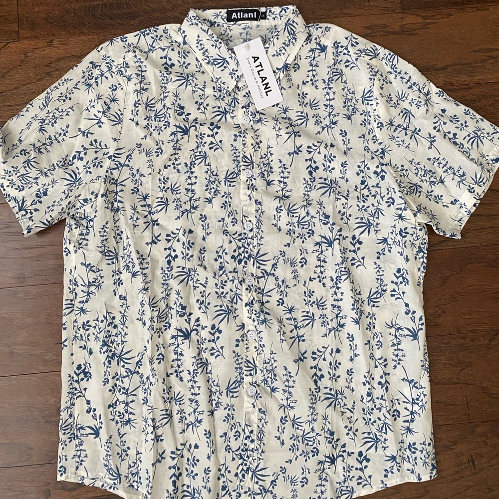 New Atlanl White Holiday Button Up